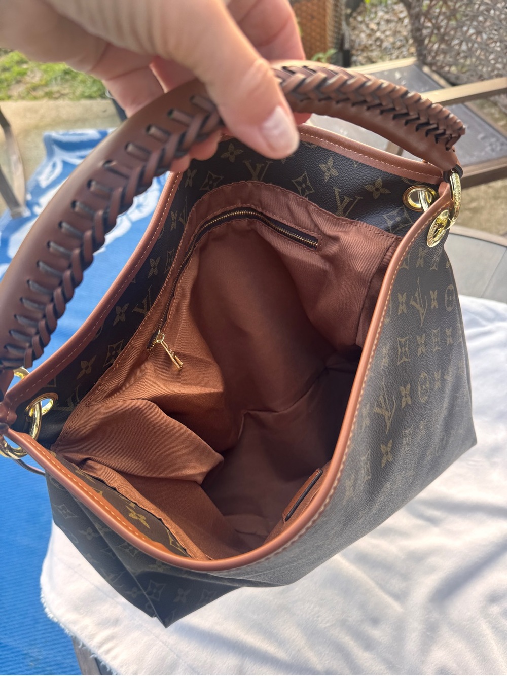 Louis Vuitton Monogram Canvas Shoulder Bag in Brown and Tan - Picture 5 of 10